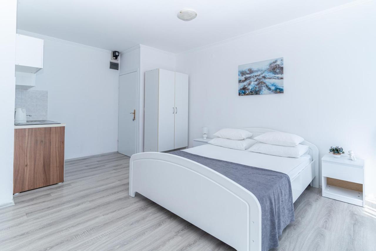 Benic Apartments Млини Екстериор снимка