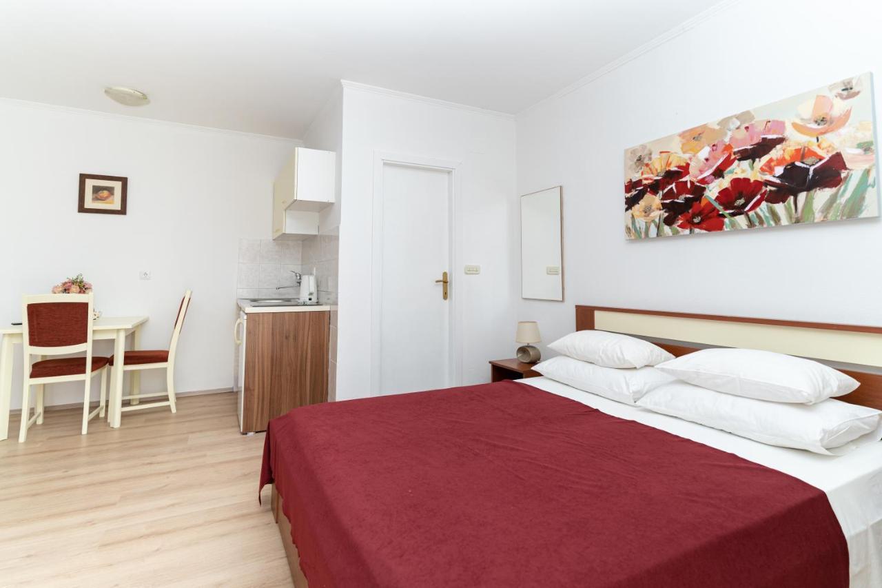 Benic Apartments Млини Екстериор снимка