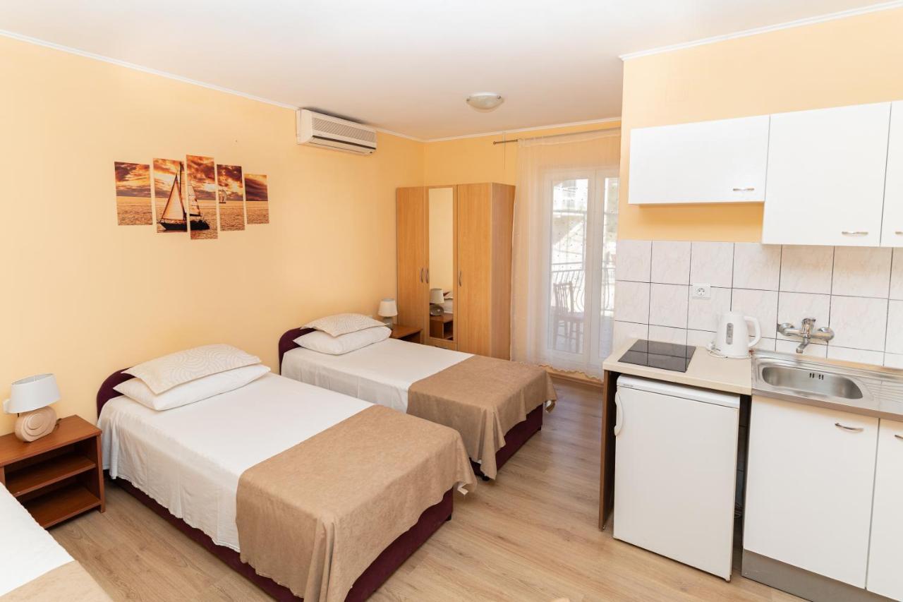 Benic Apartments Млини Екстериор снимка